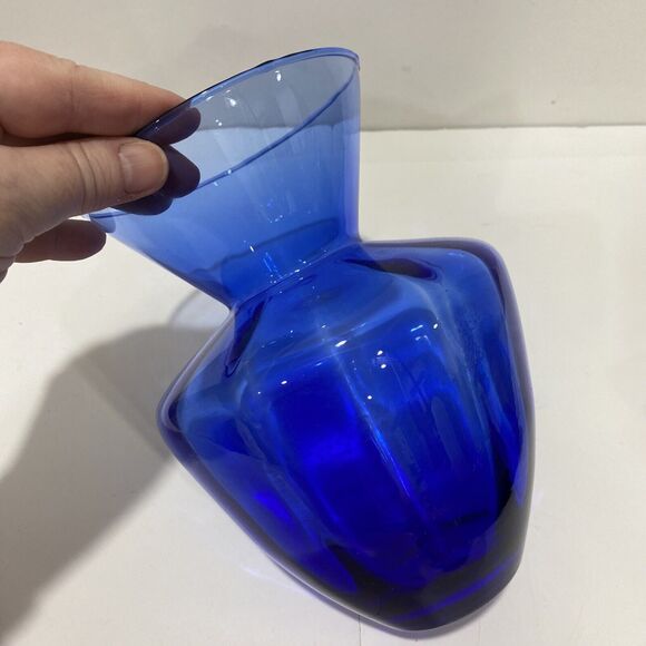 Cobalt blue art glass vase optic angular wide rim cottage farmhouse decorative - Picture 5 of 9